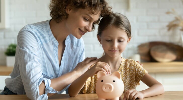 529 vs savings account