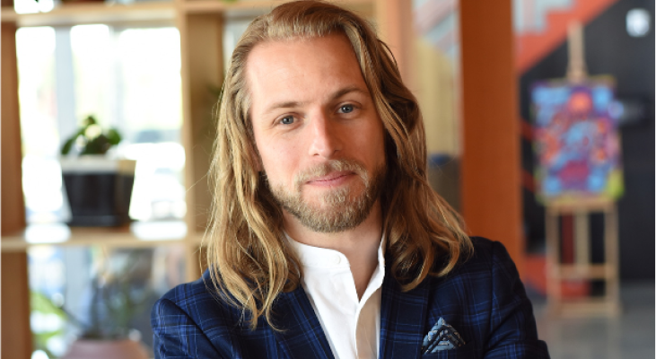 Ask an Advisor: My Child Works a Low-Paying Job. Is 'This a Great Time' for Them to Max Out a Roth IRA?