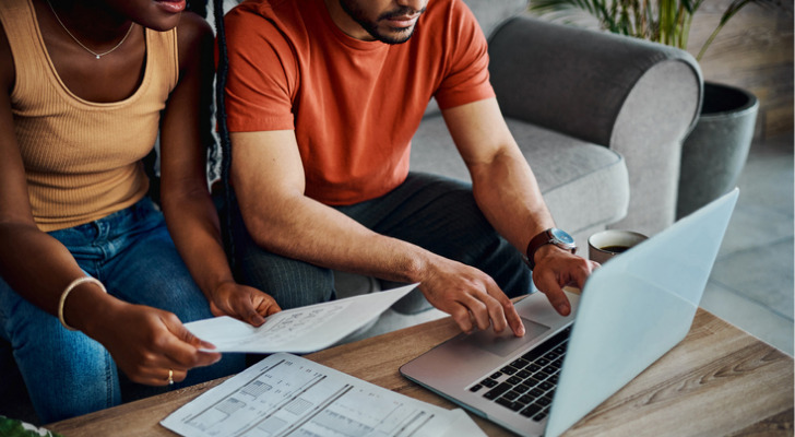 A couple compare Fidelity vs. Interactive Brokers.