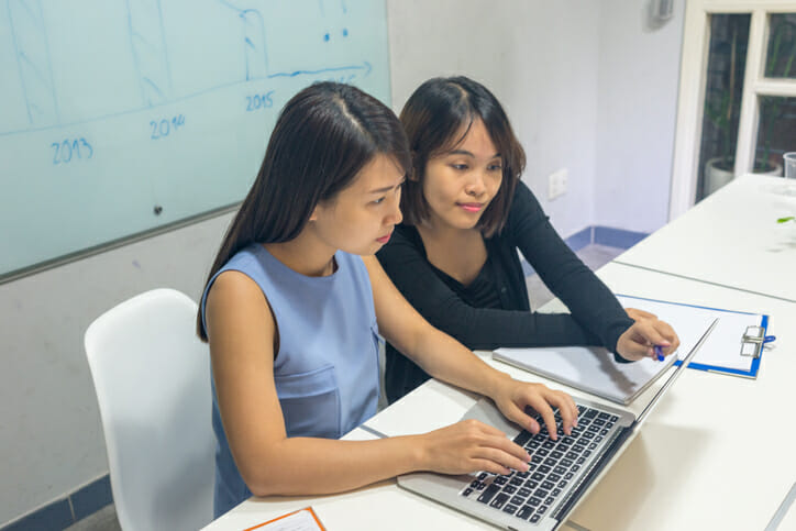 SmartAsset: Fixed Income vs. Equity Investments