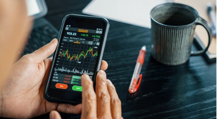 SmartAsset: Robinhood vs. TD Ameritrade vs. Fidelity