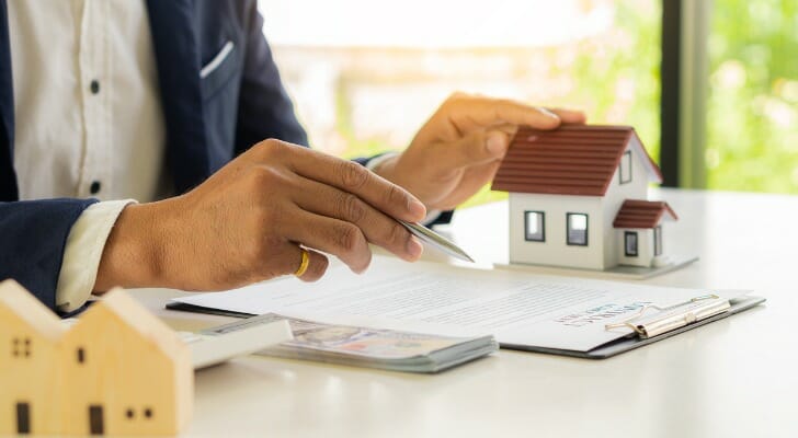 apartment complex investing vs wholesale real estate