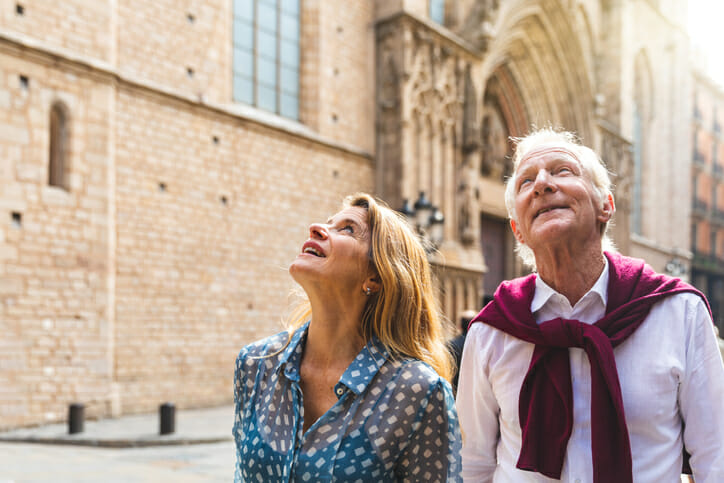 SmartAsset: How and Where to Retire Abroad