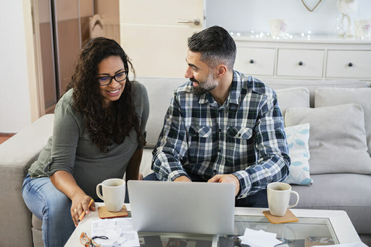 SmartAsset: Money Market vs. High-Yield Savings