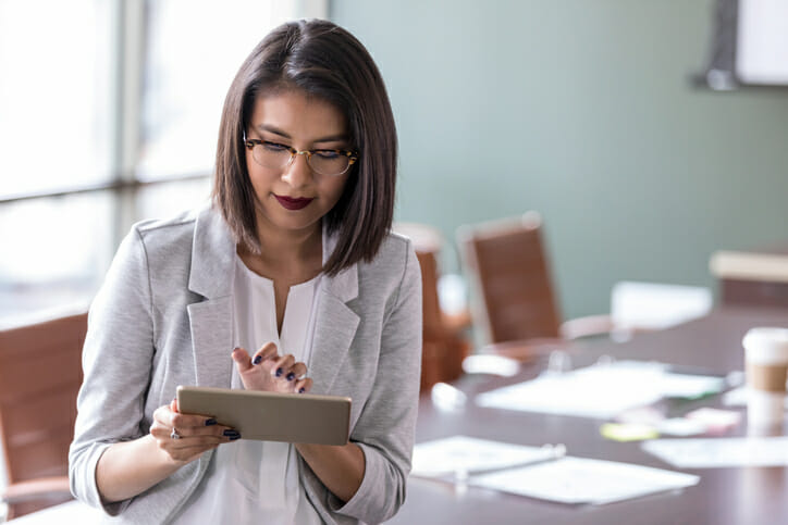 SmartAsset: A Guide to Financial Advisor Compensation Models