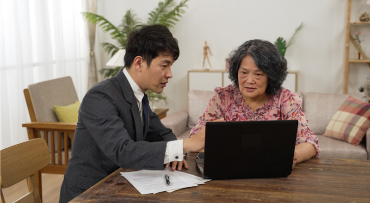 is long term care insurance tax deductible