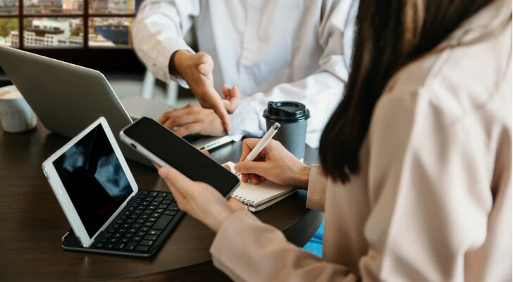 A couple review how to avoid capital gains tax on mutual funds.