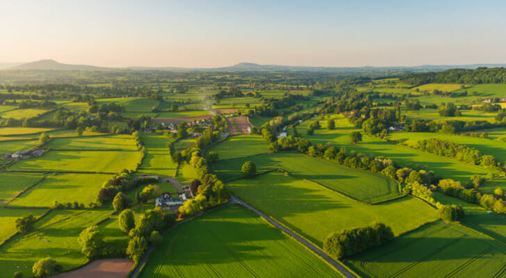 how to invest in land