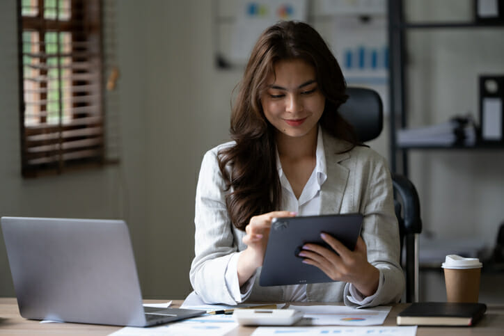 SmartAsset: What Are Brokerage Fees?