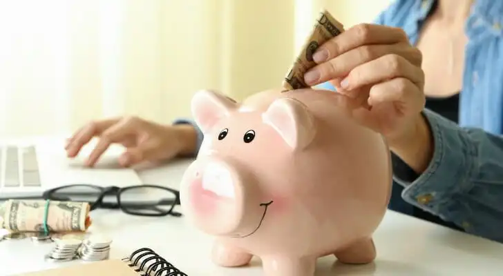 how to save a million dollars in 10 years