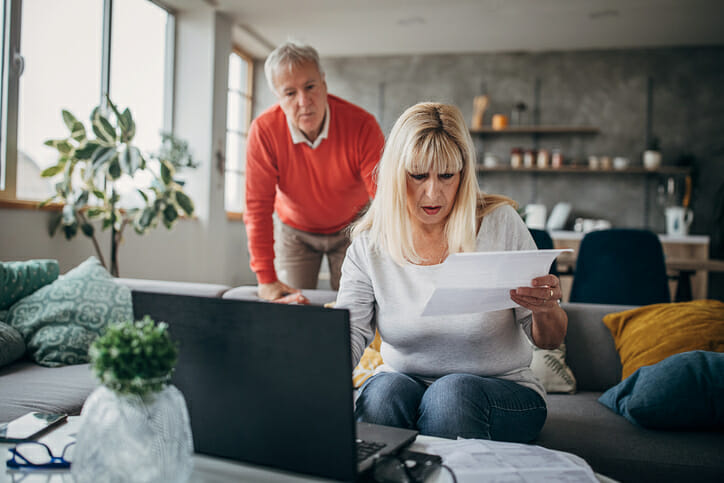 SmartAsset: What Are Retirement Income Funds (RIFs)?