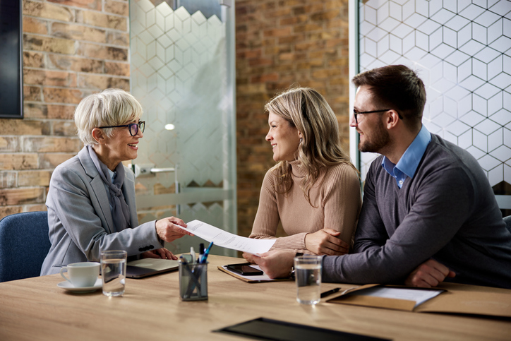 SmartAsset: this FTC proposal could ban noncompete clauses