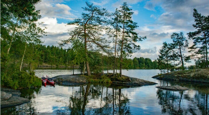 An image of a lake in Sweden.