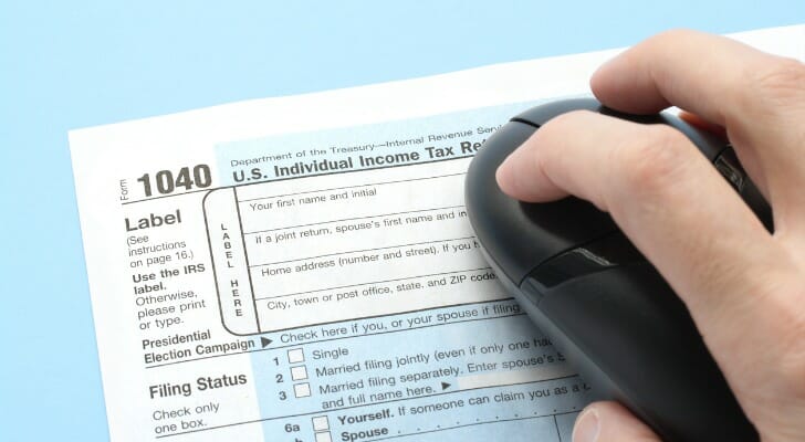 A taxpayer filing IRS Form 1040.