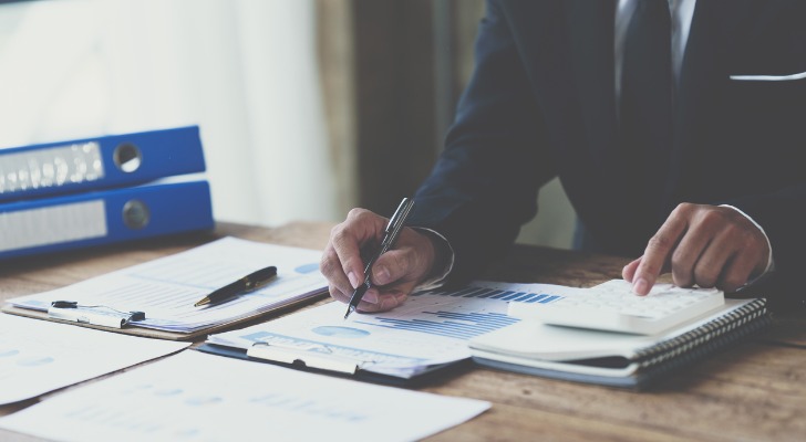 can the irs take your 401k