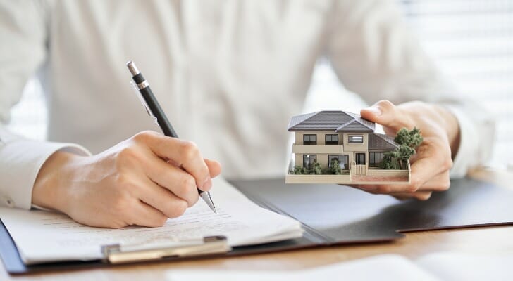 what happens if you inherit a house with a mortgage