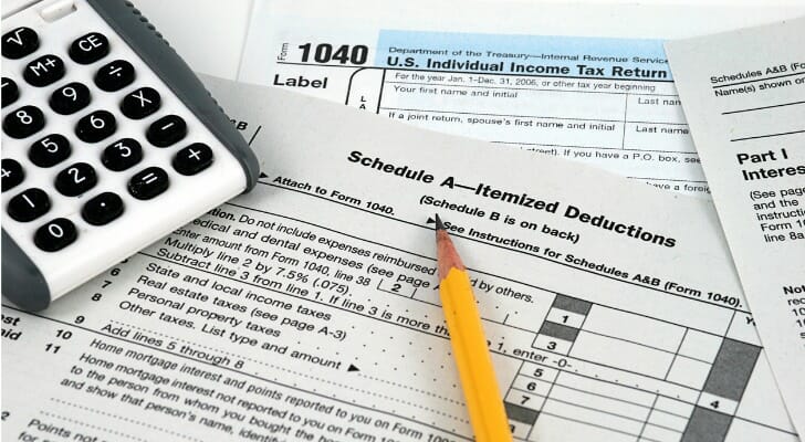 Schwab Says Lower Your Tax Bill By ‘Bunching’ Your Charitable Deductions