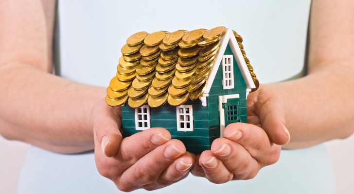 Gold is commonly thought of as a safe-haven investment, especially during times of market volatility.