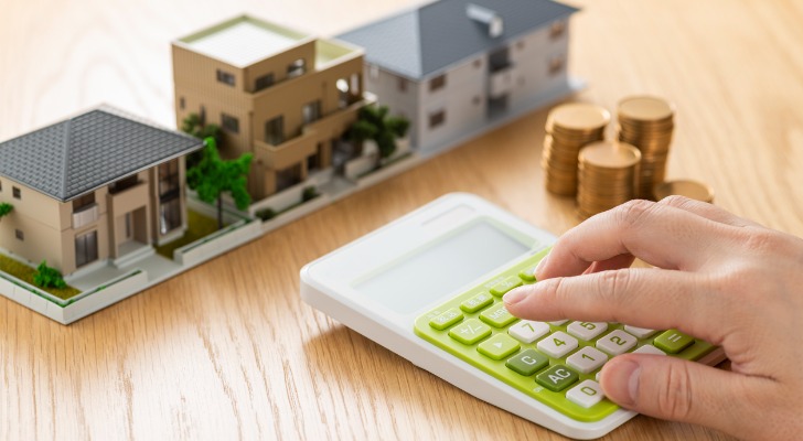 Calculating the costs of buying a home with no money down.