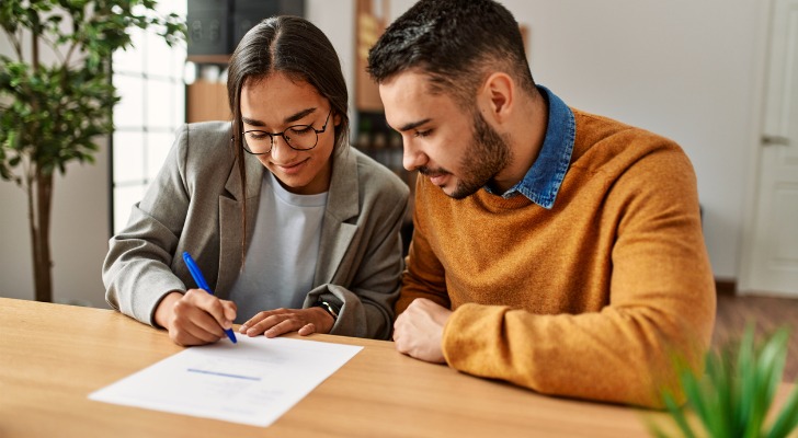 A couple getting life insurance after realizing it's not a scam