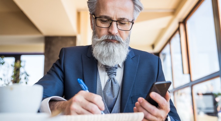 A lawyer planning out a will and trust for a client in Texas.