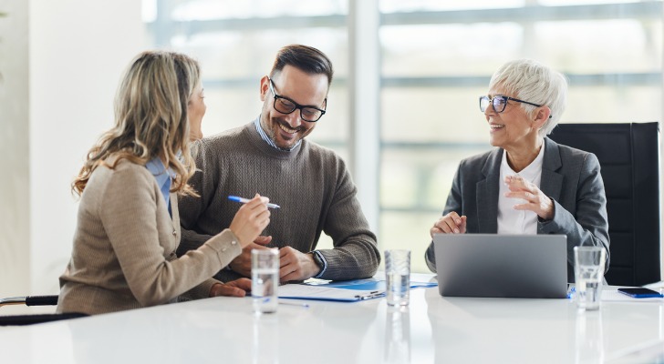 An insurance agent helping financial advisors get E&O insurance