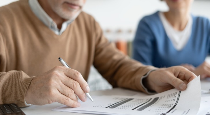 A couple researching income limits for the premium tax credit.