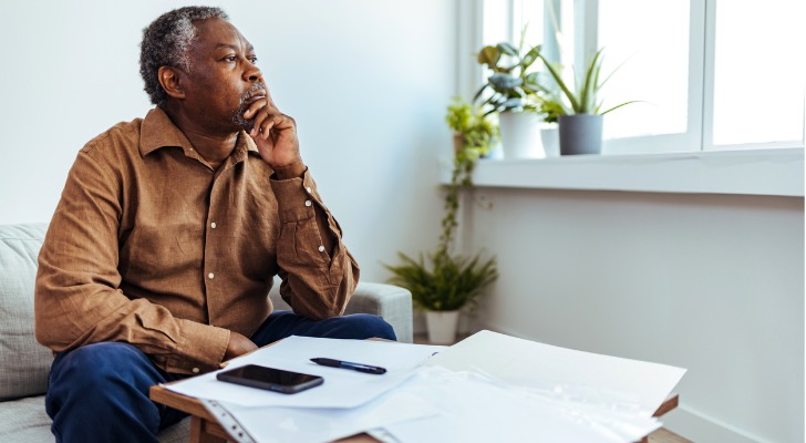 A recent widower calculates whether he should claim retirement benefits or survivor benefits.