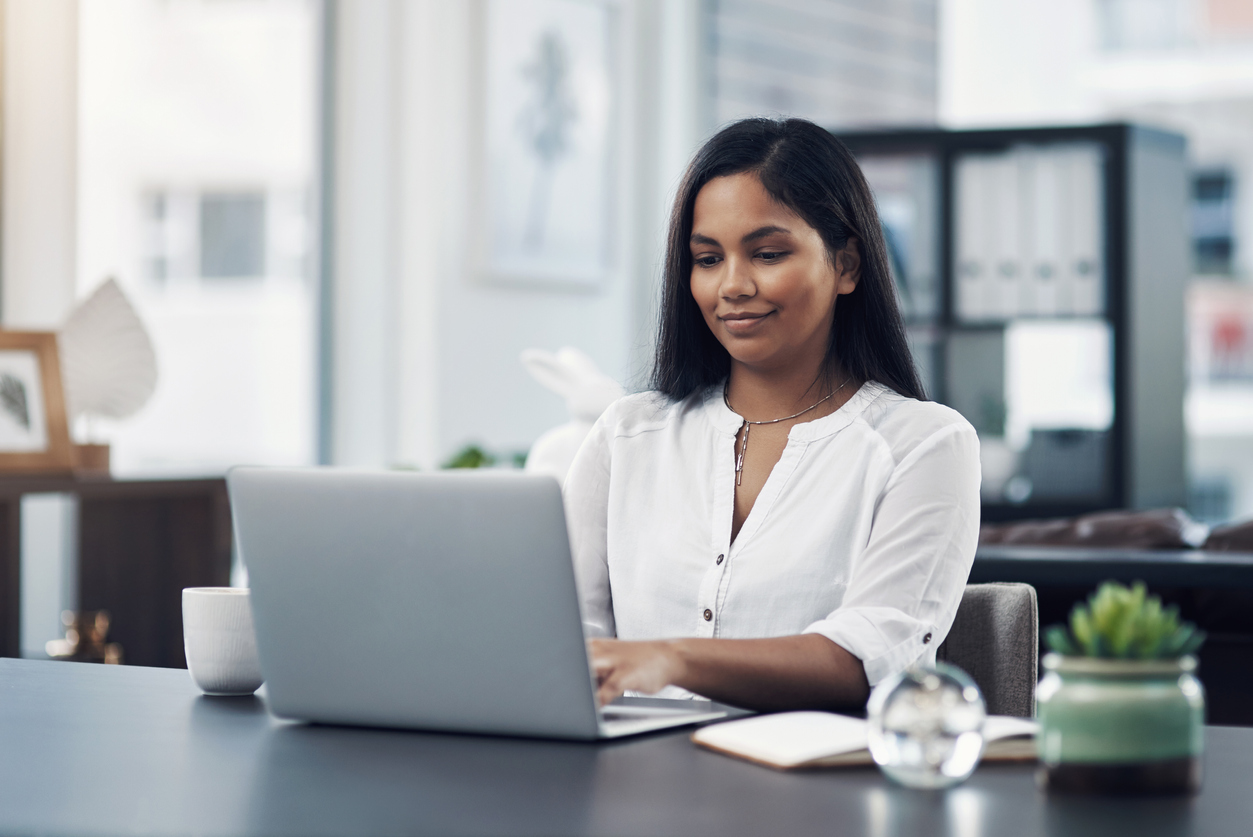 A financial advisor using a marketing strategy to connect with new clients.