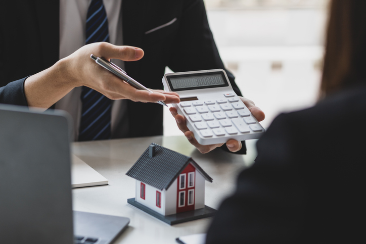 A homebuyer considering whether she can negotiate the purchasing price of a home.