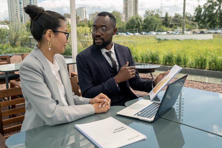 A couple reviewing their investments in Treasury Notes.