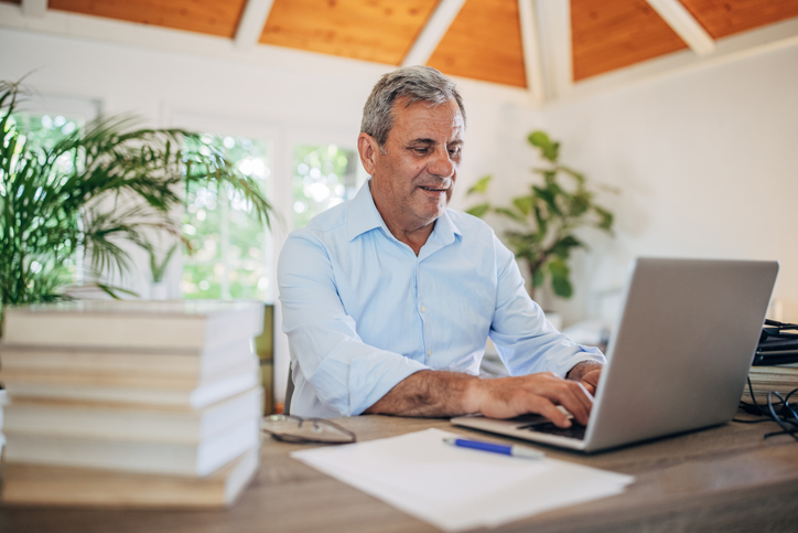 A man researching how a transfer on death deed works in Florida.