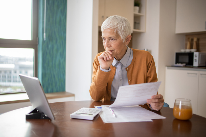 A senior researching which types of assets are exempt from Florida's probate process.