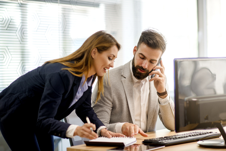 A couple creating a power of attorney in Louisiana.