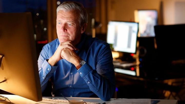 An investor looks over several copper ETFs that he's thinking about adding to his portfolio.