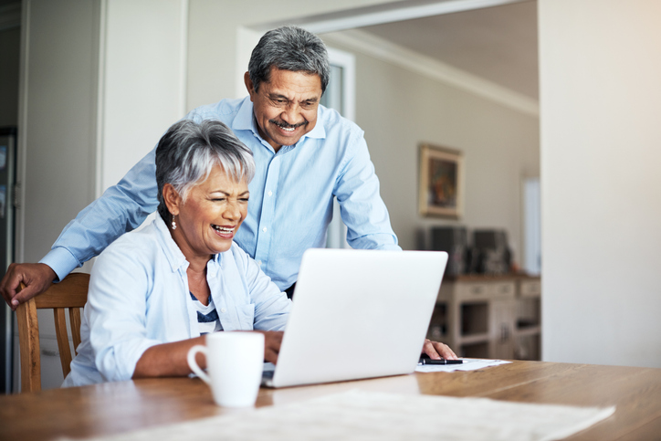 A couple building a sustainable portfolio.