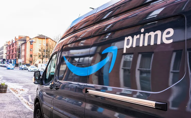 An Amazon Prime van.