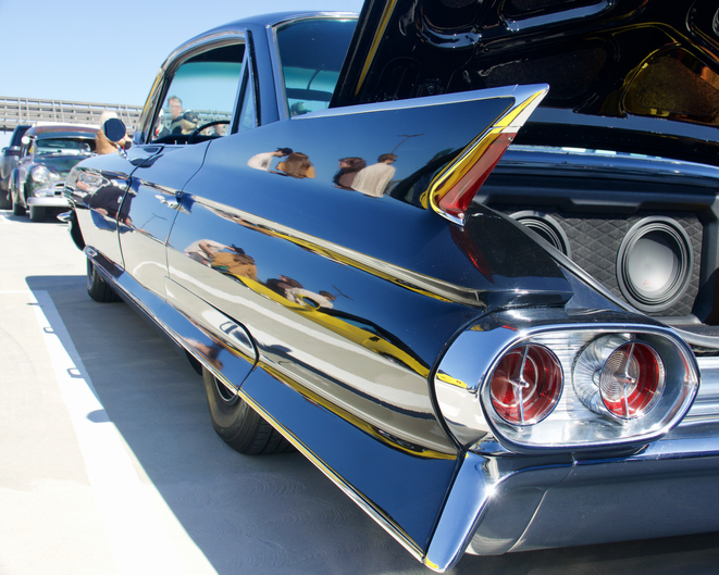 How to Invest in Classic Cars