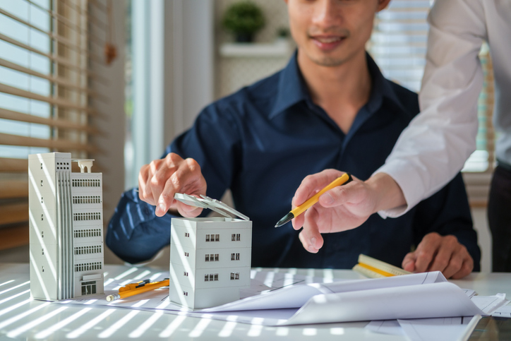 What Commercial Real Estate Property Managers Do