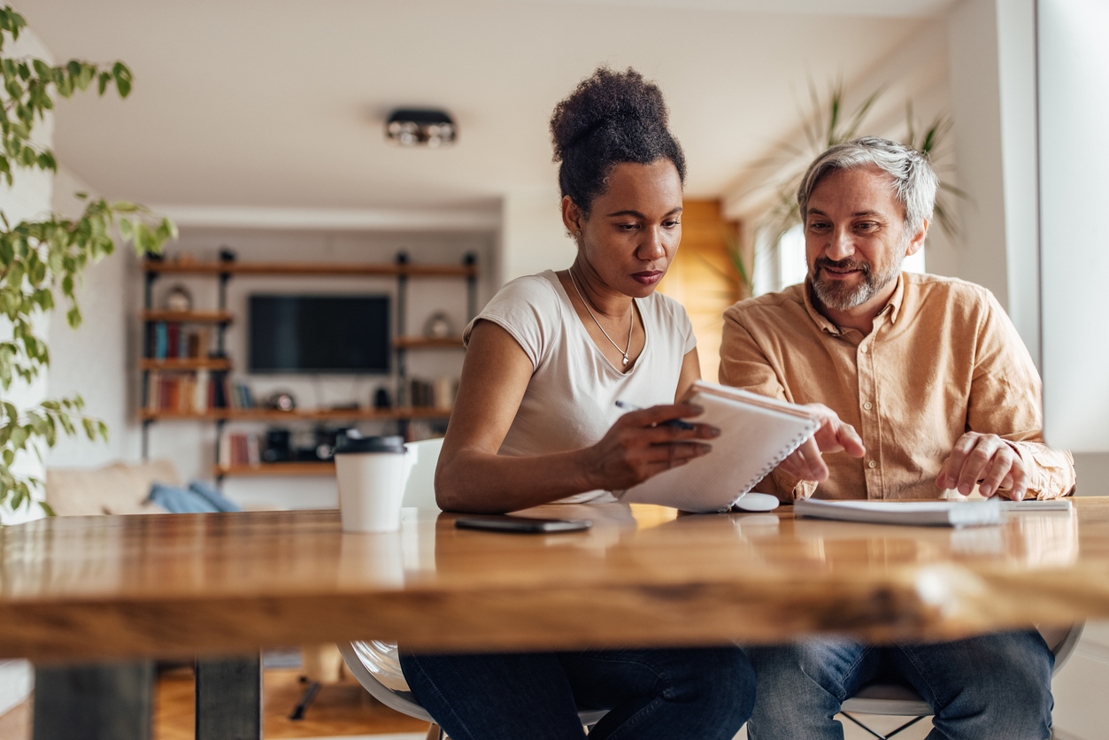 A couple preparing to complete a small estate affidavit in Nevada.