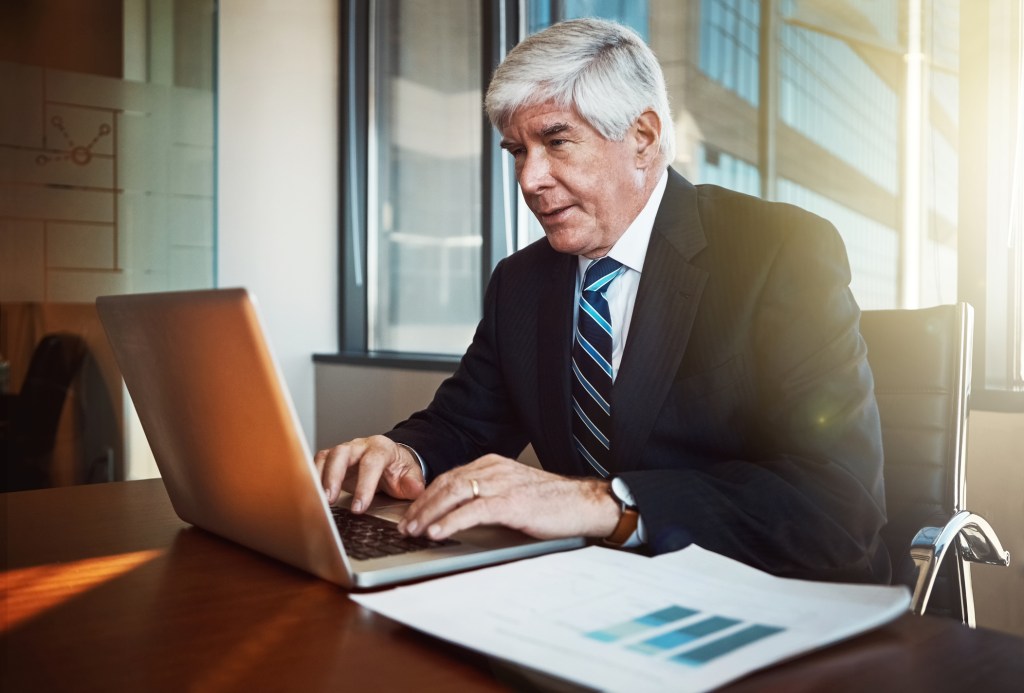 A senior employee considering the pros and cons of a 409a deferred compensation plan.