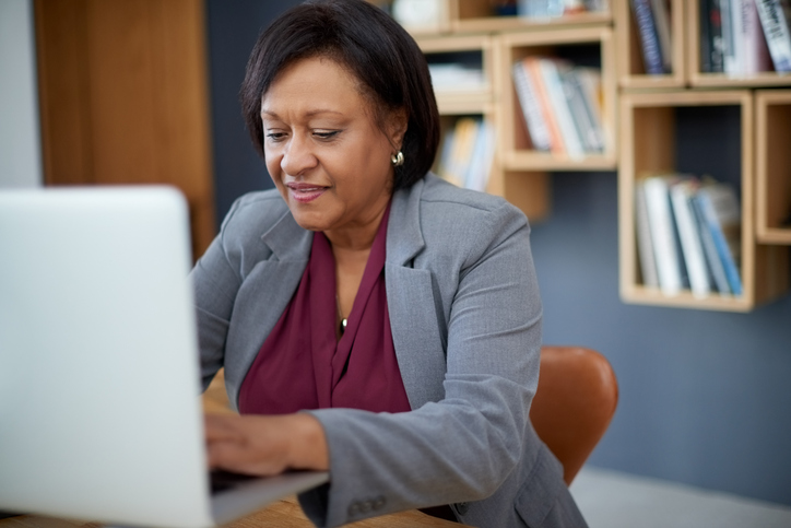 A public employee looking up retirement requirements for Ohio.