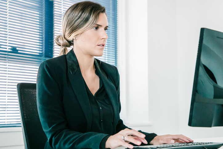 An investor looking for a financial advisor.