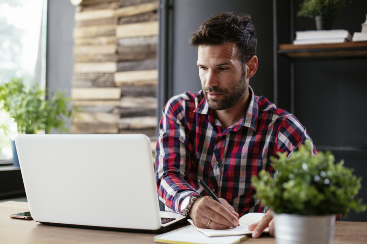 A man deciding whether to invest part of his emergency fund in I bonds.