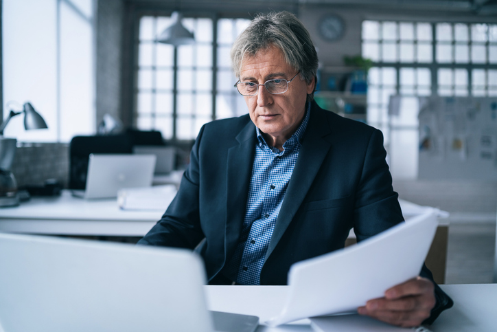 An investor comparing private and public equity investments.