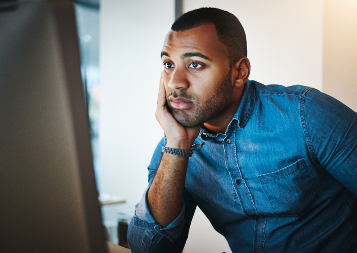 An investor learning how to calculate the return on average assets (ROAA).