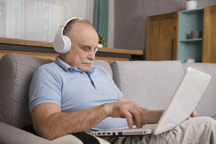 A senior comparing different powers of attorney in Missouri.