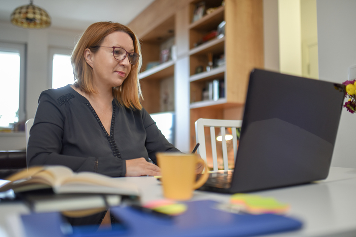 A woman creating an estate plan for your family.