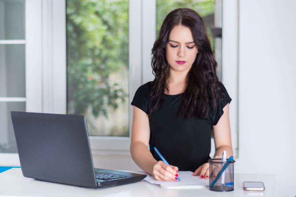 A home buyer researching how an acceleration clause works in a mortgage.