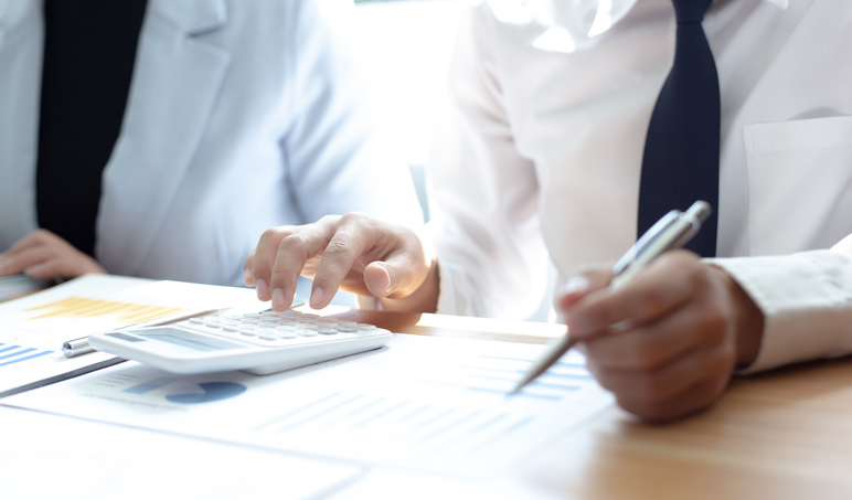 What Are the Tax Rates for the Alternative Minimum Tax (AMT)?